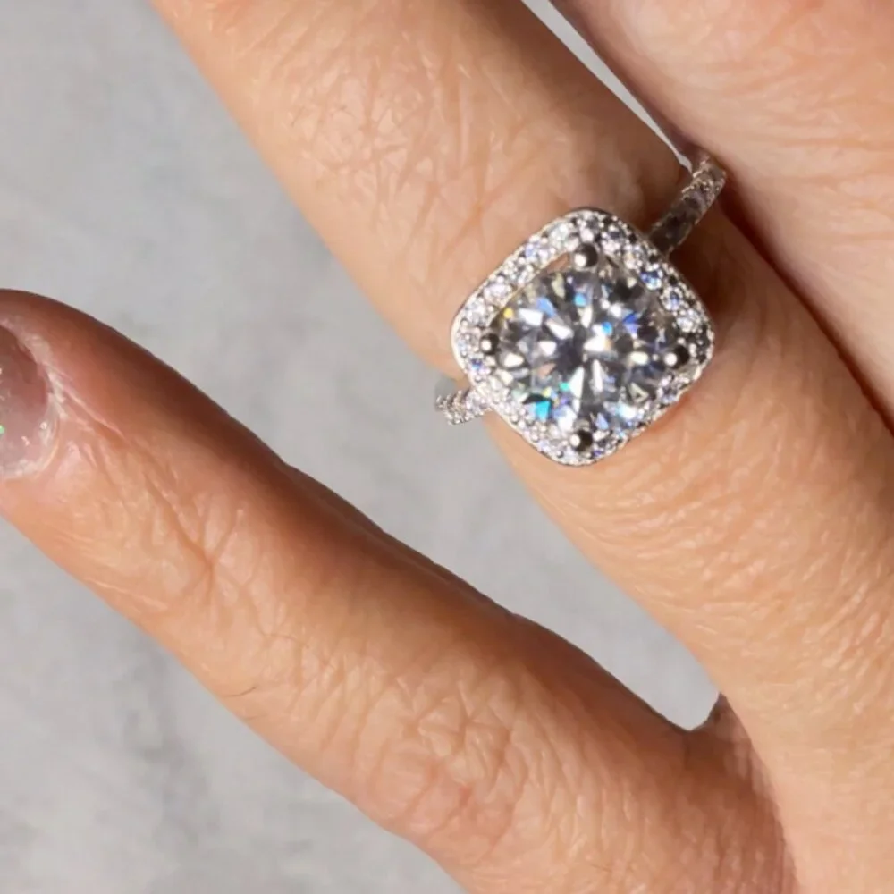 💕HP💕 2CT Moissanite ring s925 Size 7 - Picture 2 of 10